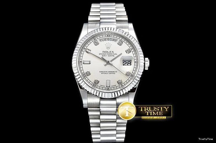 0301 RDD0214C – DayDate 36mm Classic 685